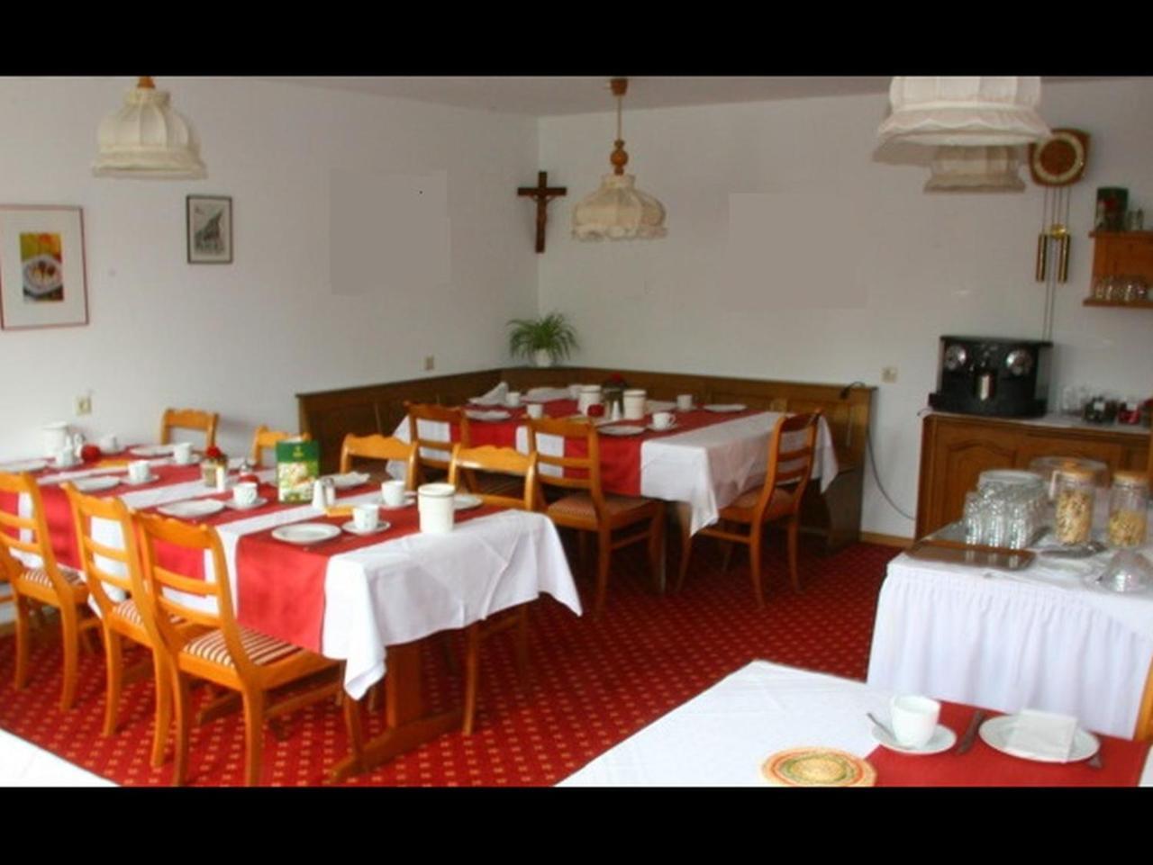 Gaestehaus Trahasch Im Adelshof Endingen am Kaiserstuhl Екстер'єр фото